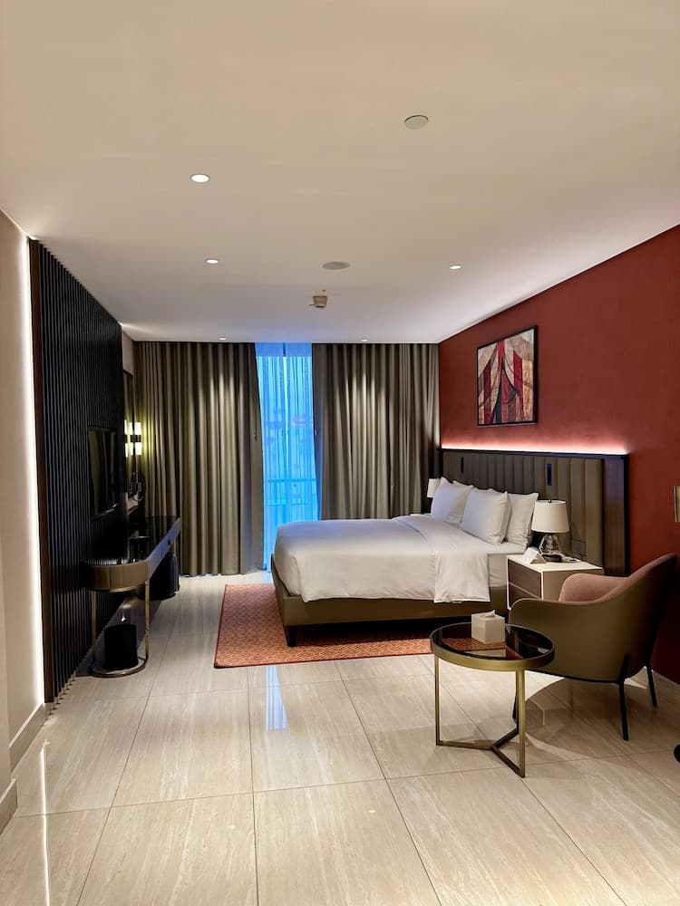 Doubletree By Hilton Amman Hotel & Residences