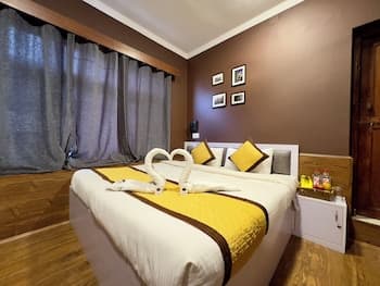 Hotel Jafson Accommodates