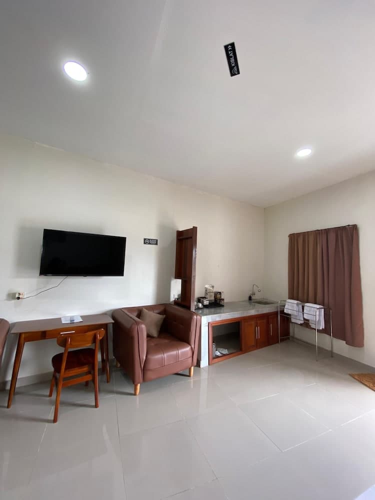 ABE HOTEL & CONVENTION