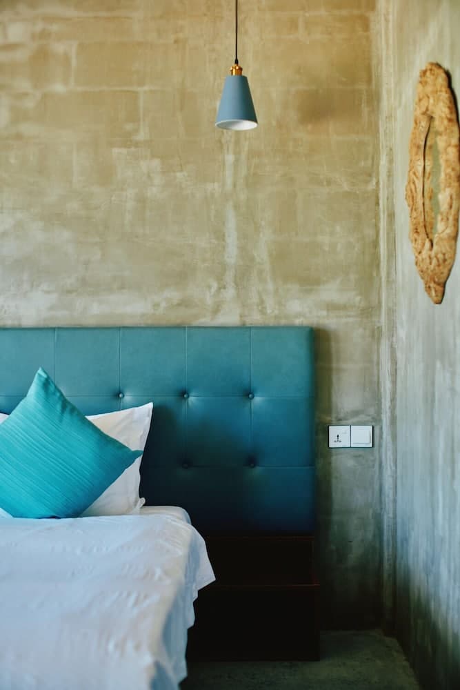 Araaik Beach Village