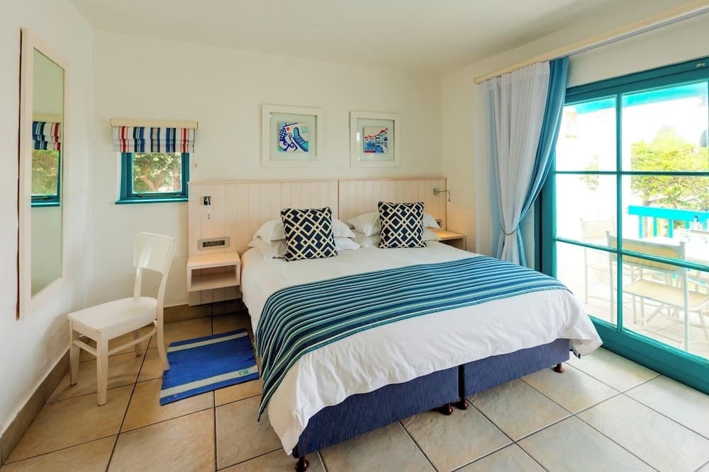 Club Mykonos by First Private Stays