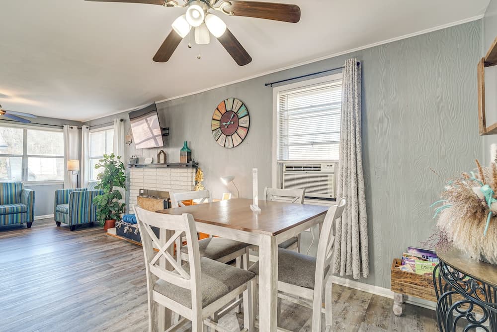 'Louisiana Roots' Home 3 Mi to Dtwn West Monroe!