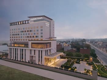 Crowne Plaza Lucknow by IHG