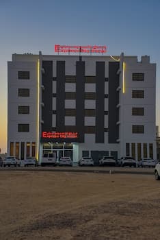 Express City Hotel
