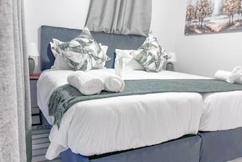 Liam Villas Newlands