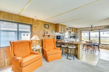 Steps to Lake Ontario: Remote Escape w/ Deck & BBQ