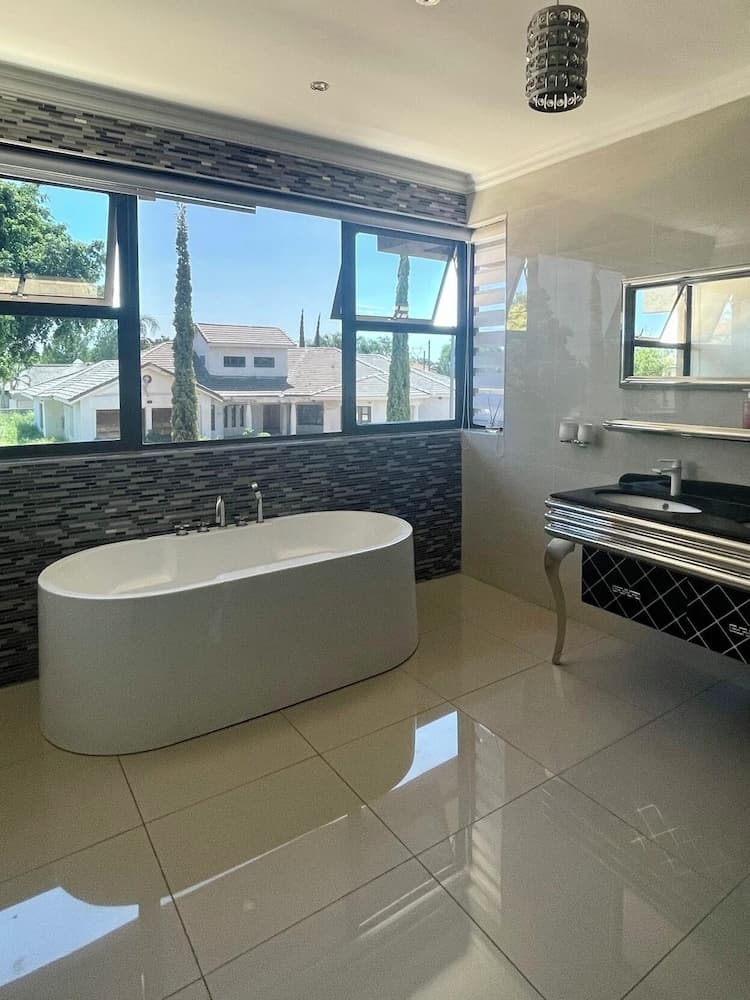 Escapade Lux Guesthouse