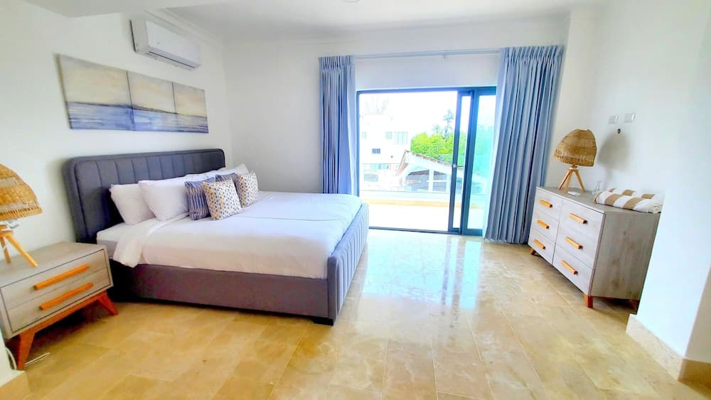 Amare Beachfront Aparthotel