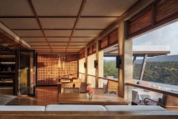 Jinghong Bood Panorama Resort Inn