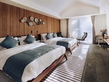 Tengchong Hot Spring Family Resort