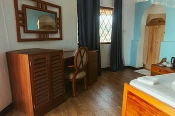 Kingfisher Beach Resort