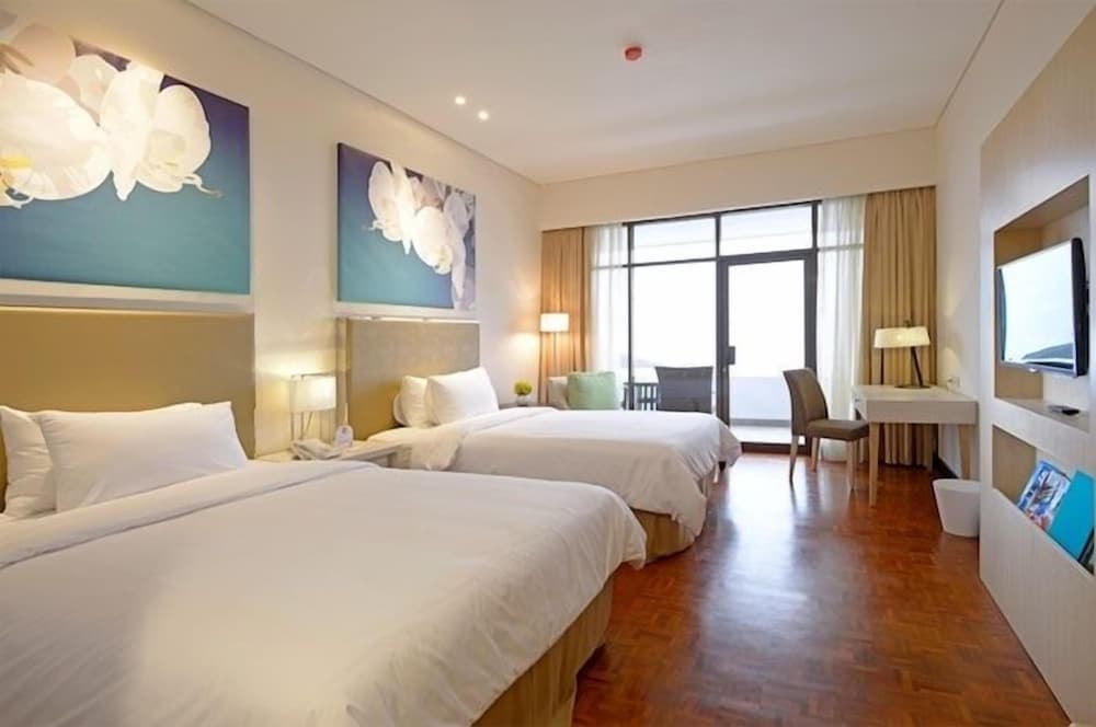 Surya Hotel & Cottages Prigen