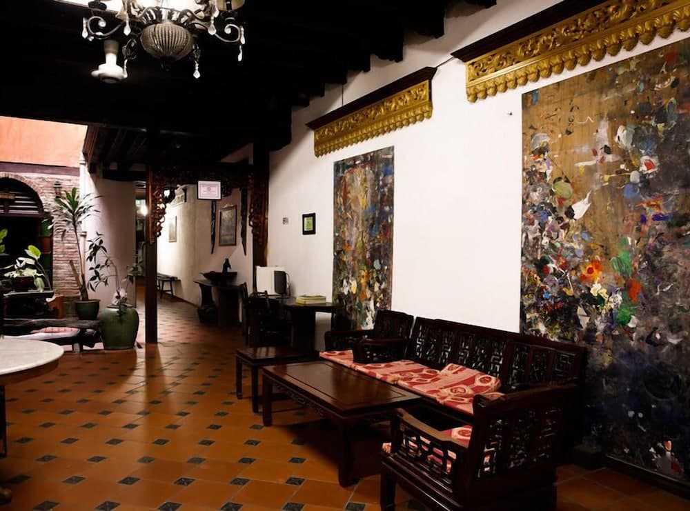 Kuching Waterfront  Lodge