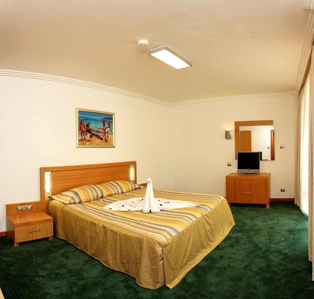 Emerald Beach Resort & SPA