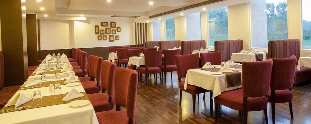 Velvet Clarks Exotica