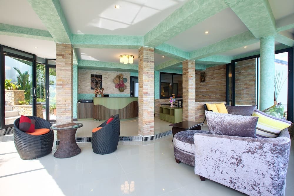 NB Sunrise Mountain Villa