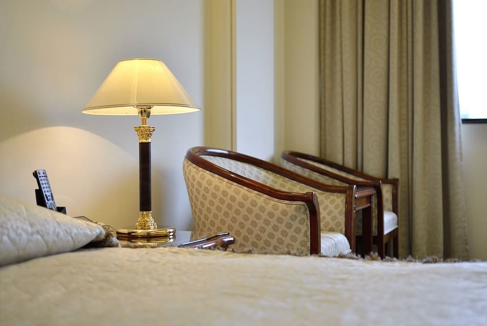 King's Paradise Hotel