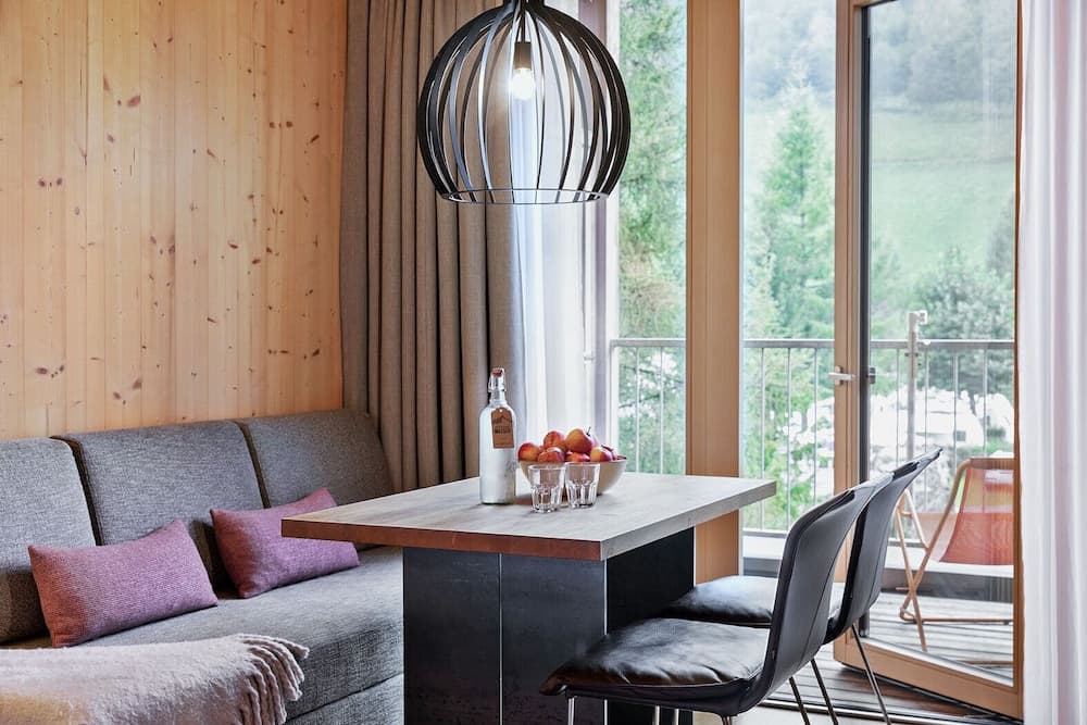 natürlich Hell. Aparthotel & Camping