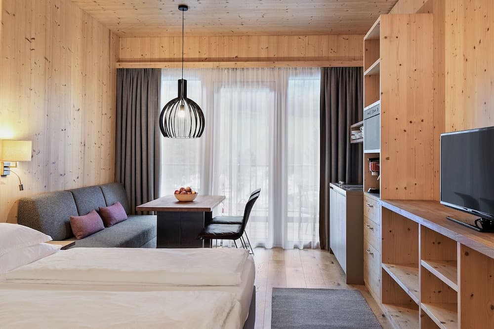 natürlich Hell. Aparthotel & Camping