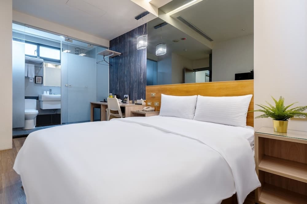 CHECK inn Express Taichung Fuxing Hall 2