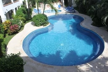 Gaviotas II Condo Hotel