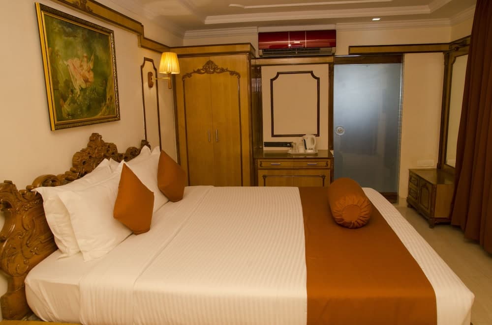 Hotel Thames International