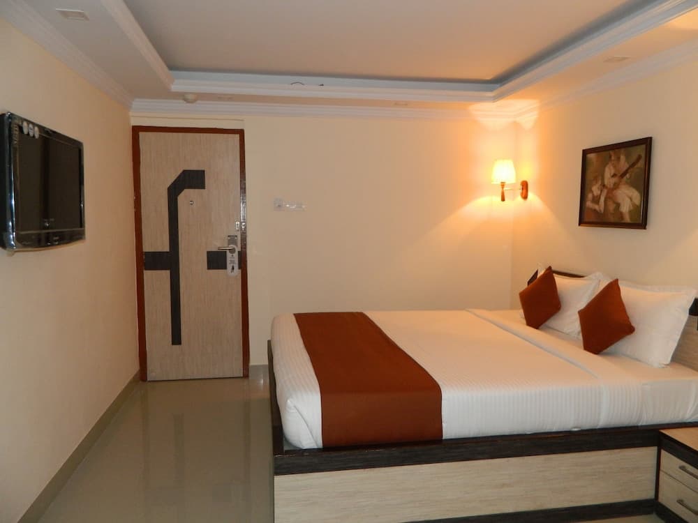 Hotel Thames International