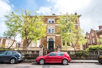 Your Stay Bristol Beaufort House