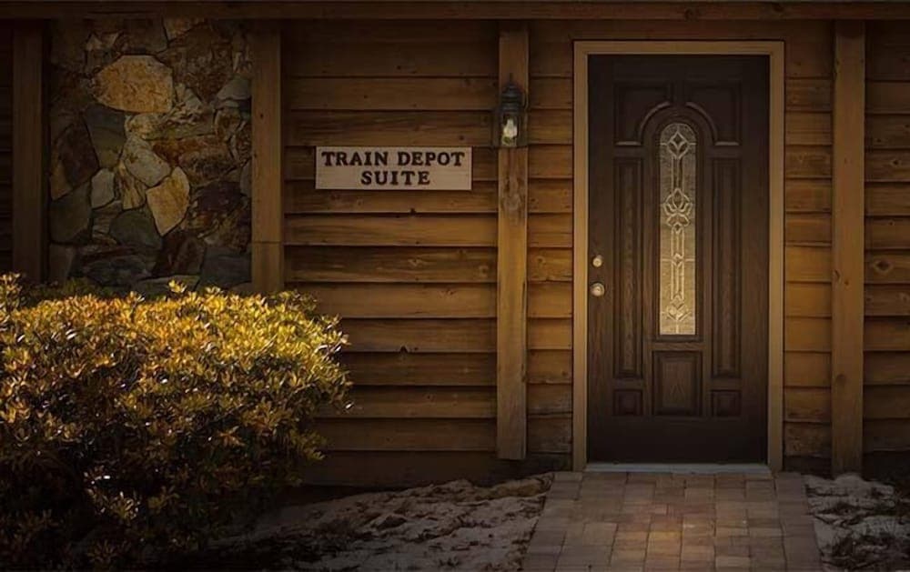 Twin Lakes Camp Resort