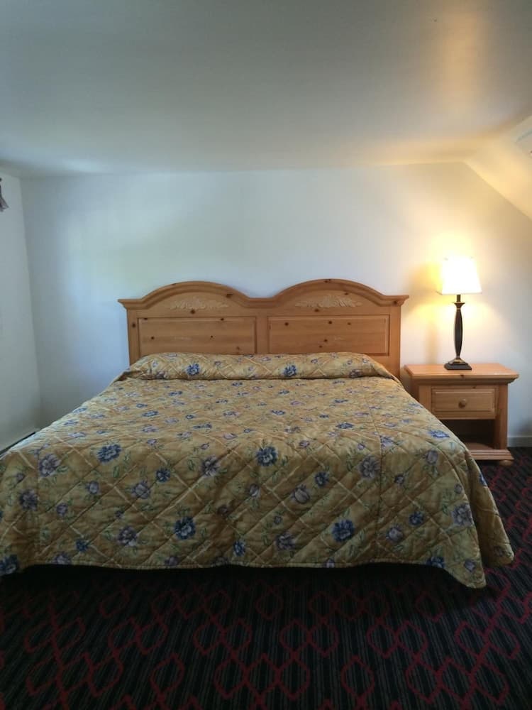 Perry's Motel and Cottages