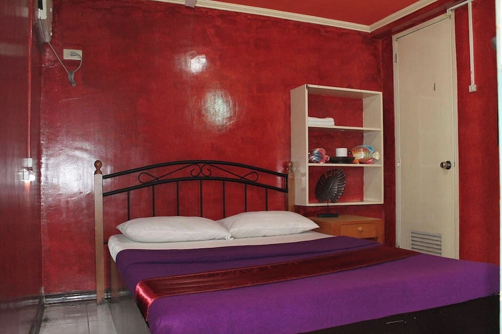 St. Nicolas Inn CDO City Center