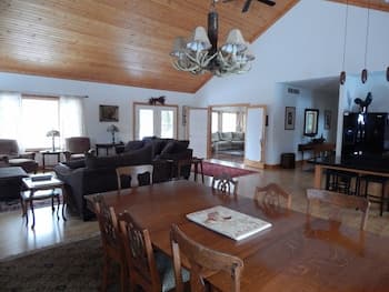 House on Lookout Trace