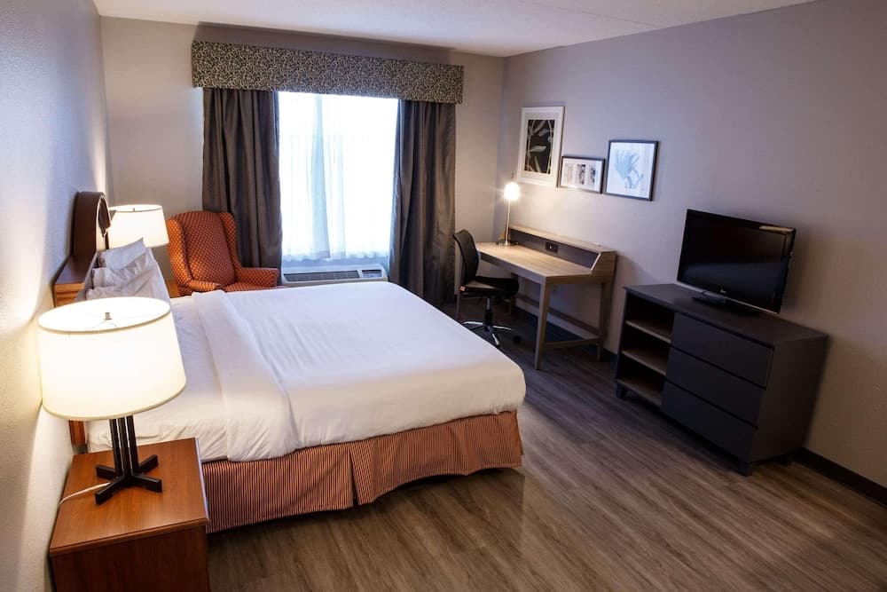 Country Inn & Suites by Radisson, Harrisburg West Mechanicsburg