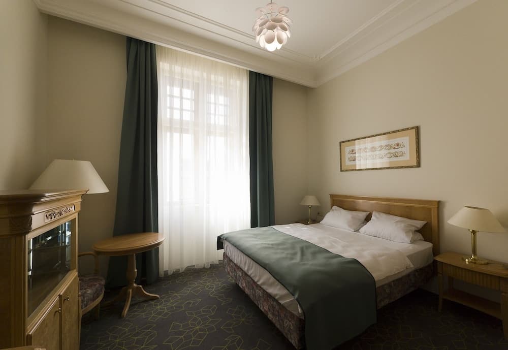 Grandhotel AMBASSADOR National House