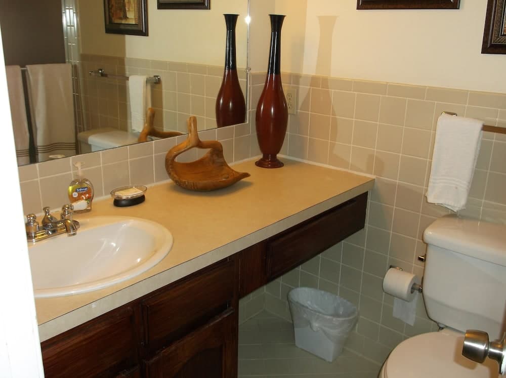 Galleon Bay by SPI Seascape