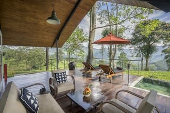 Madulkelle Tea and Eco Lodge