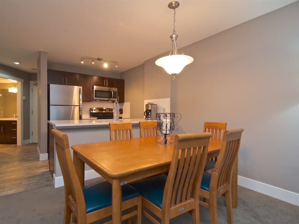 Whistler Blackcomb VR at Town Plaza