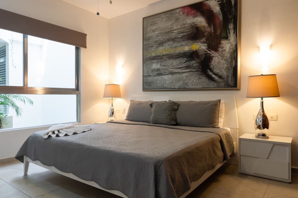 Skyline 24th by Playa Paradise