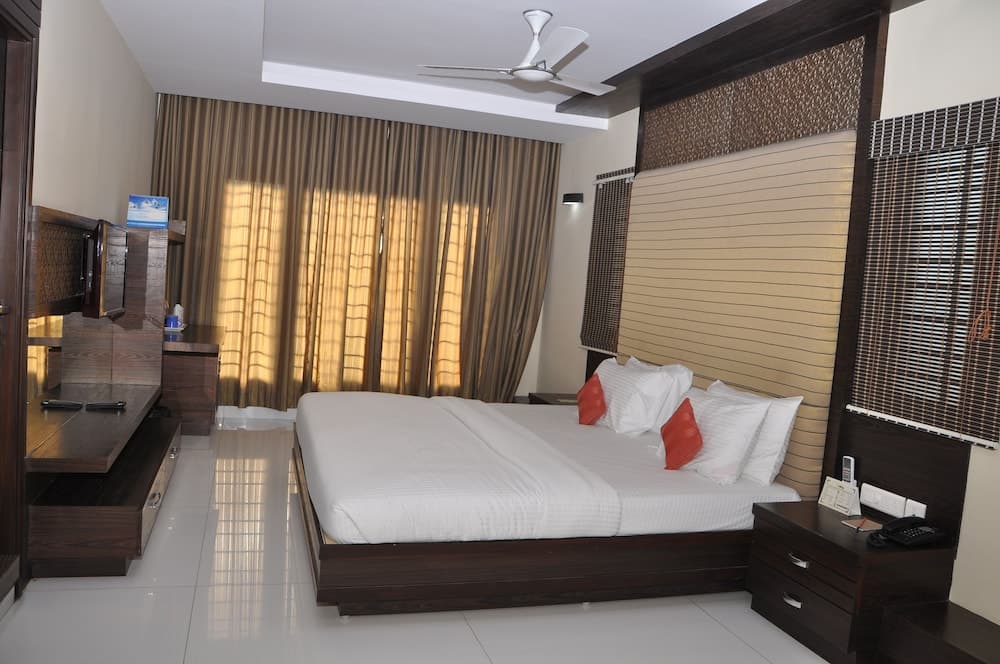Hotel Harsha Residency