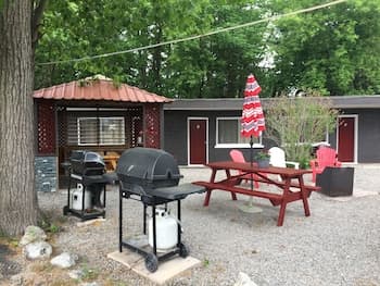 Edgewater Resorts - Edgewater Inn