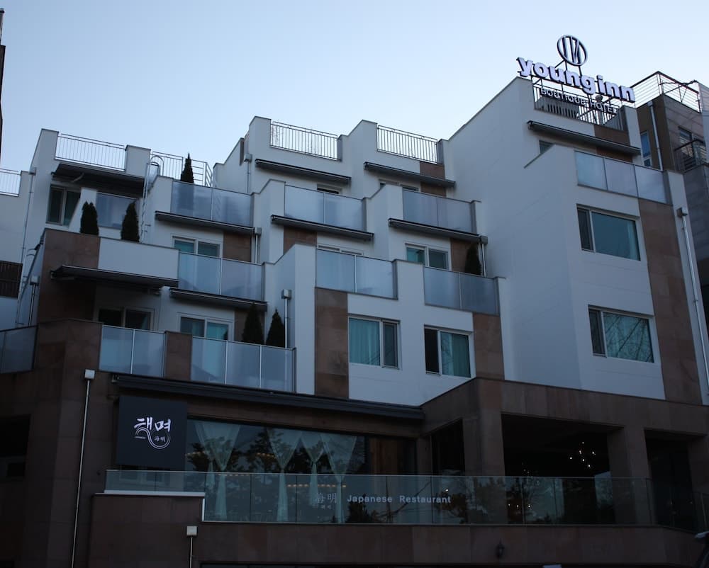 hotel image