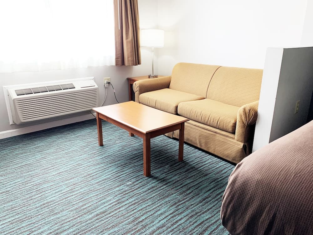 BridgePointe Inn & Suites by BPhotels, Lincoln I-80/27th St