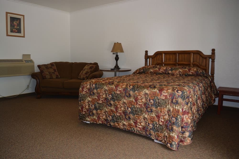 The Evergreen Inn - Motel and RV Park