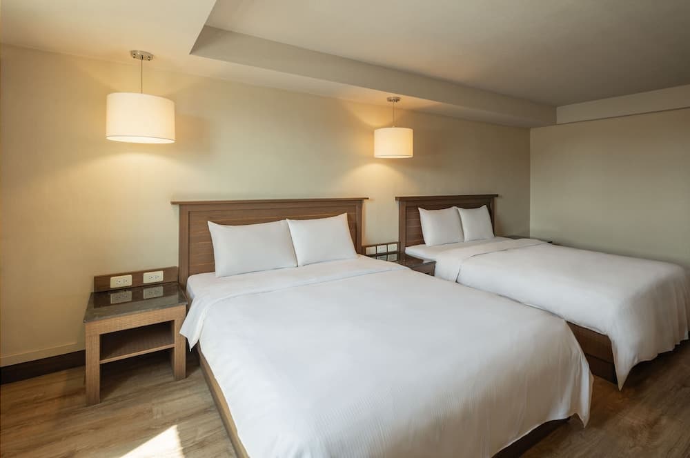 Kindness Hotel Yuanlin