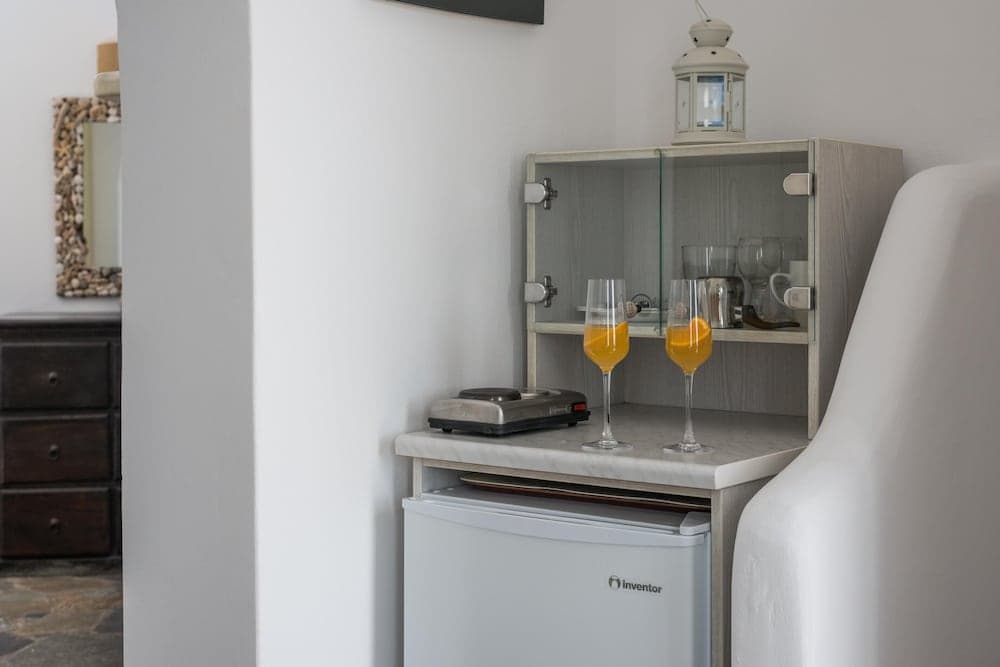 Psaravolada Hotel Milos