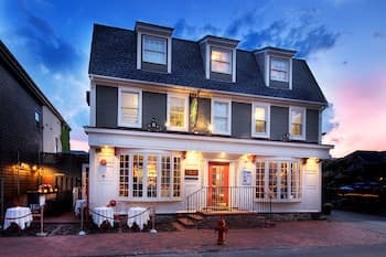 Bouchard Inn & Restaurant