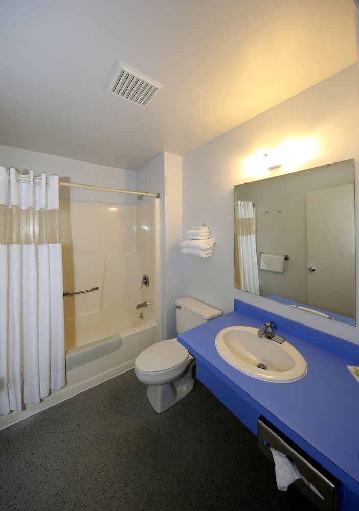 Aurora Borealis Motel