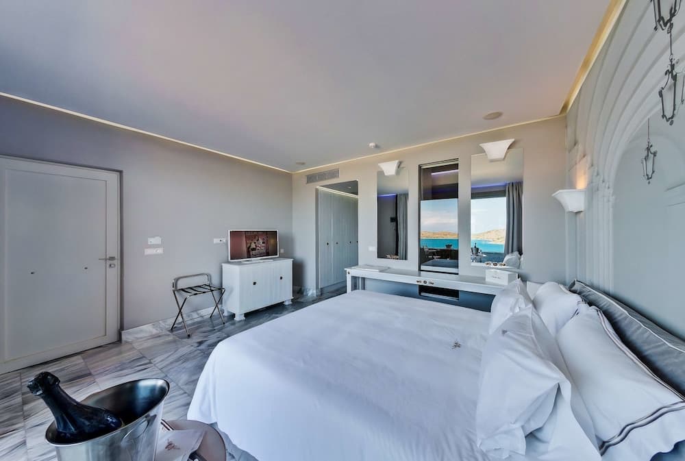 Royal Marmin Bay Boutique & Art Hotel - Adults Only