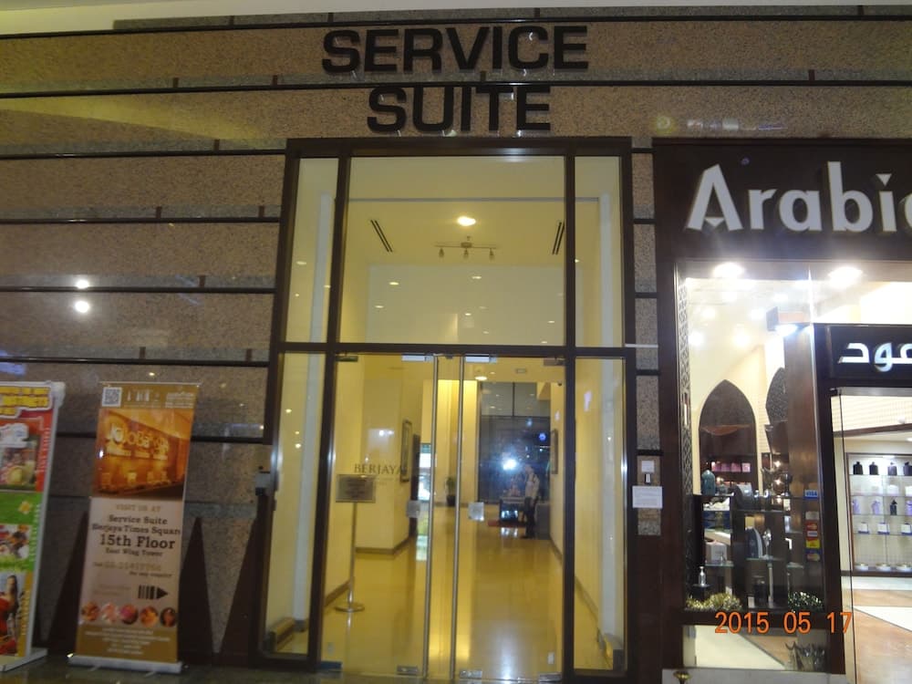 FNF Service Suites At Times Square