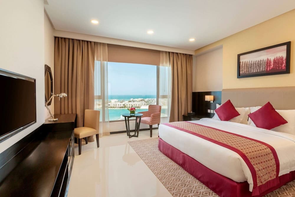 Ramada Hotel & Suites by Wyndham Amwaj Islands Manama